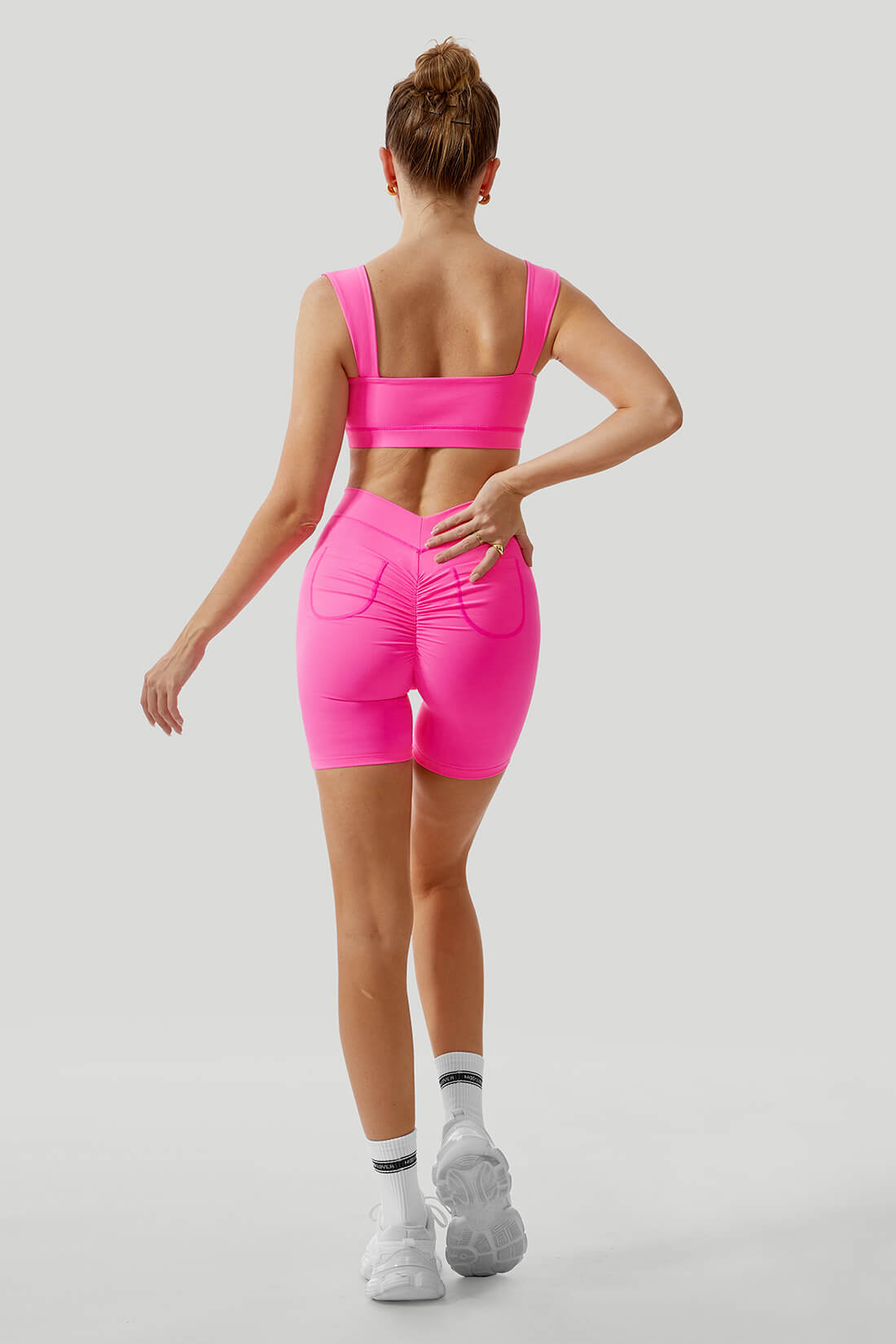 V Waisted Butt Lifting 2Pcs Short Set