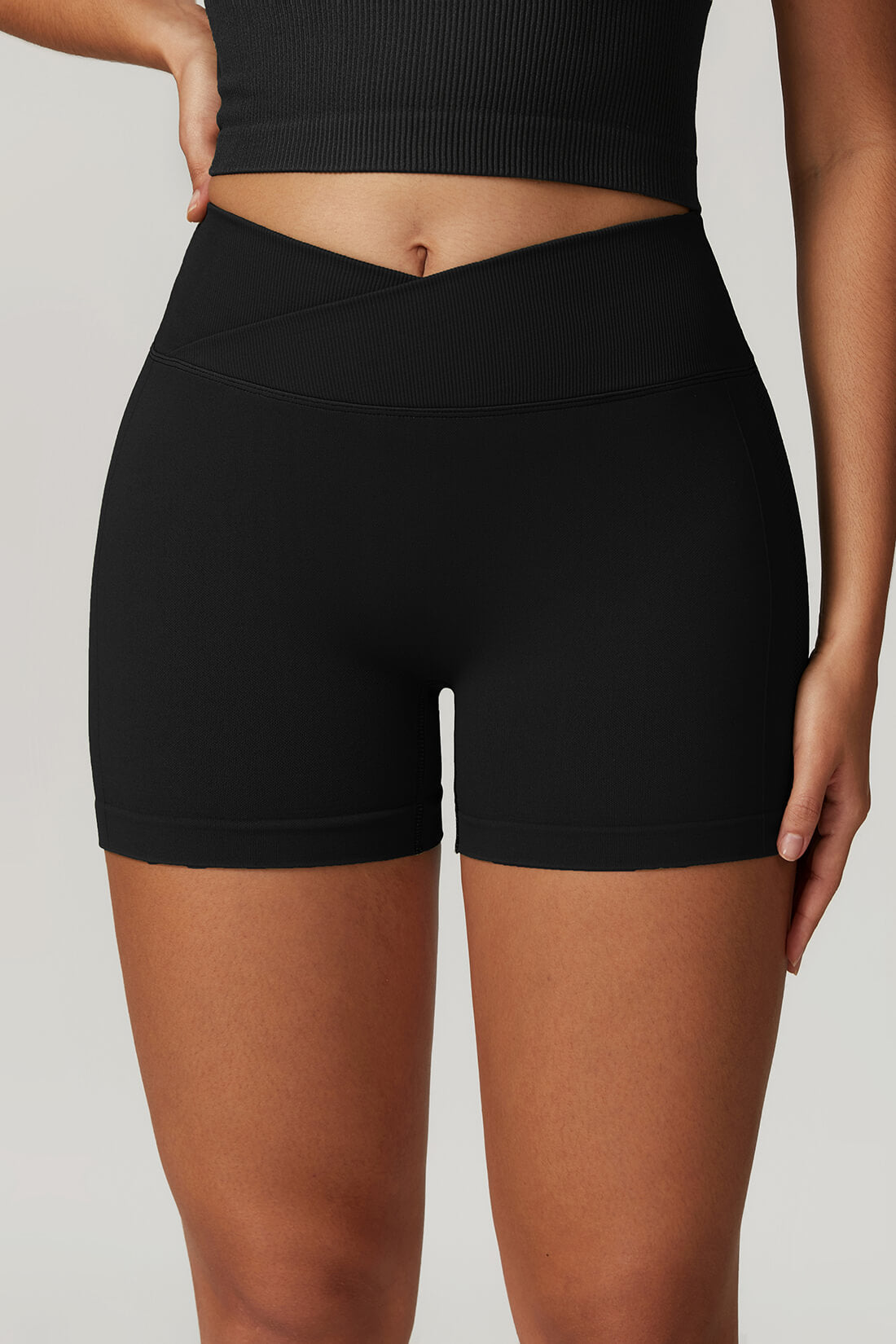 V Waist Seamless Shorts